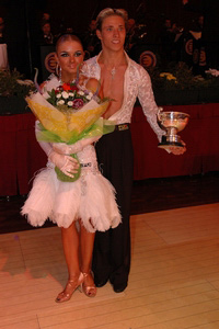 Blackpool 2008 sport si dans. dans sportiv - cursuri de dans pentru copii si adulti - lectii de dans in bucuresti central si berceni. dans sportiv pentru copii. sala de dans - studio de dans. scoala de dans in bucuresti. dansatori perechi dans sportiv evenimente nunta. valsul miresei. invata sa dansezi. lectii dans nunta. cursuri dans
